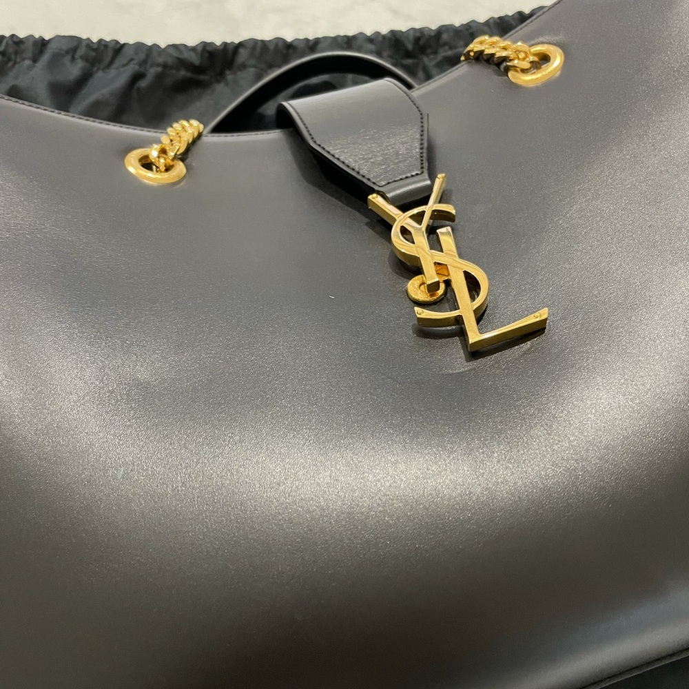 Saint Laurent Classic Monogramme Large Satchel - Picture 6 of 9